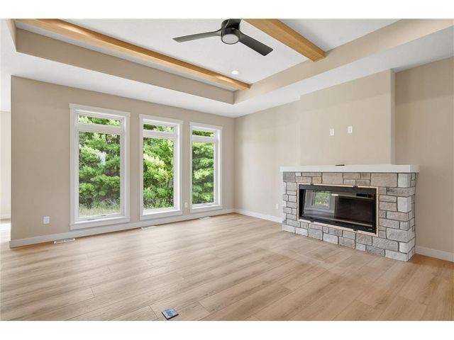 538 Chapman Hills Court, Hudson, WI 54016