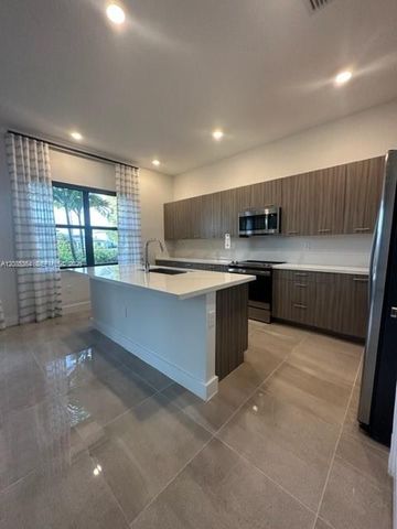 17521 SW 43rd Street 17521, Miramar, FL 33029