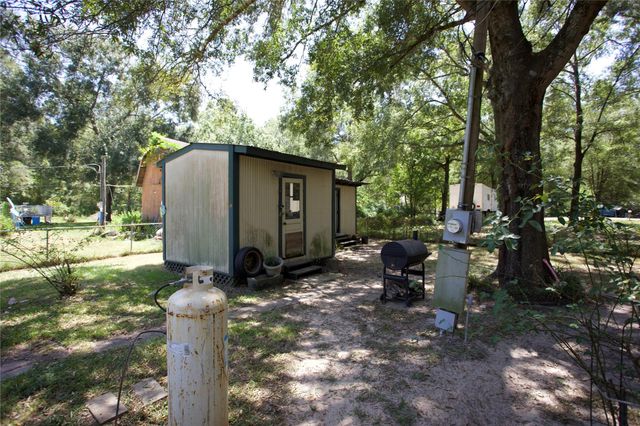 25346 Village Drive, New Caney, TX 77357