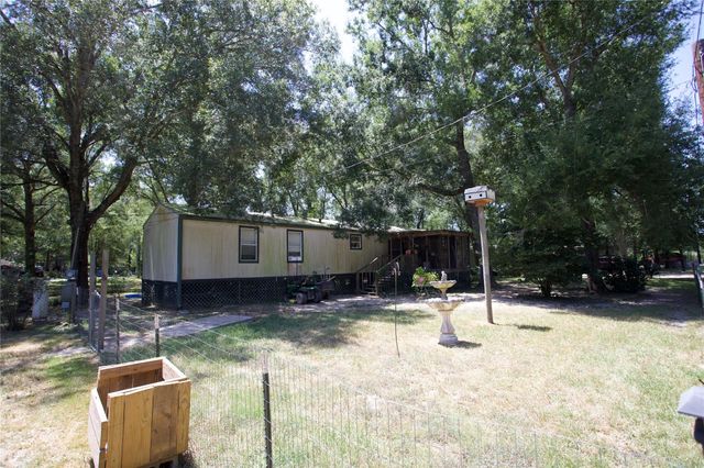 25346 Village Drive, New Caney, TX 77357