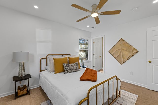 104 Lily Place, Summerville, SC 29483