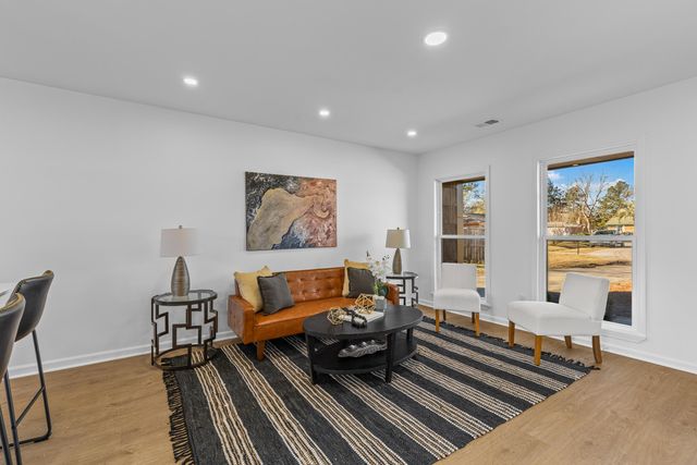 104 Lily Place, Summerville, SC 29483