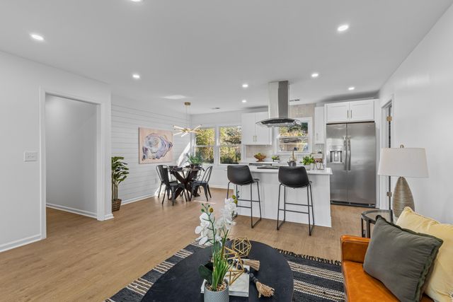 104 Lily Place, Summerville, SC 29483