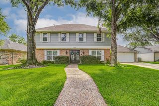 2906 Fontana Drive, Houston, TX 77043