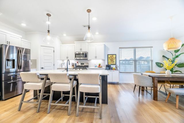 4396 W Newton Avenue, Fayetteville, AR 72704