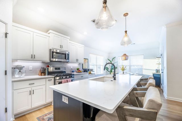 4396 W Newton Avenue, Fayetteville, AR 72704