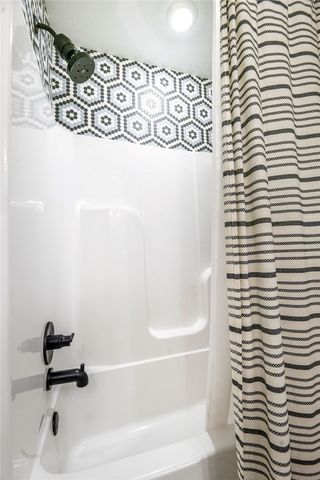 4396 W Newton Avenue, Fayetteville, AR 72704