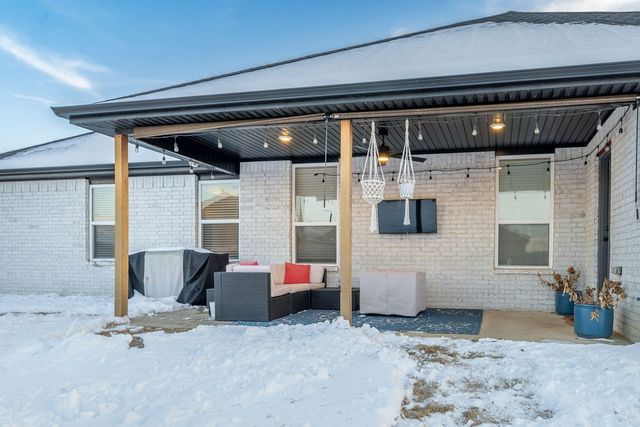 4396 W Newton Avenue, Fayetteville, AR 72704