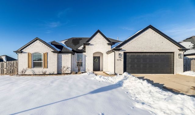 4396 W Newton Avenue, Fayetteville, AR 72704