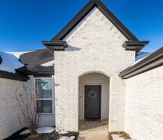 4396 W Newton Avenue, Fayetteville, AR 72704