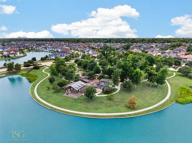 5602 King Plains Creek Lane, Sugar Land, TX 77479