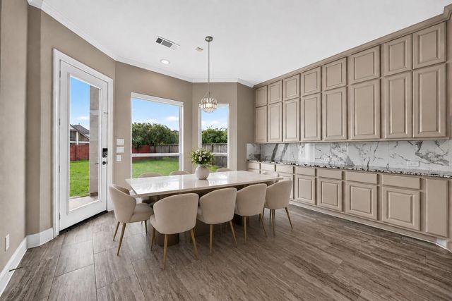 5602 King Plains Creek Lane, Sugar Land, TX 77479