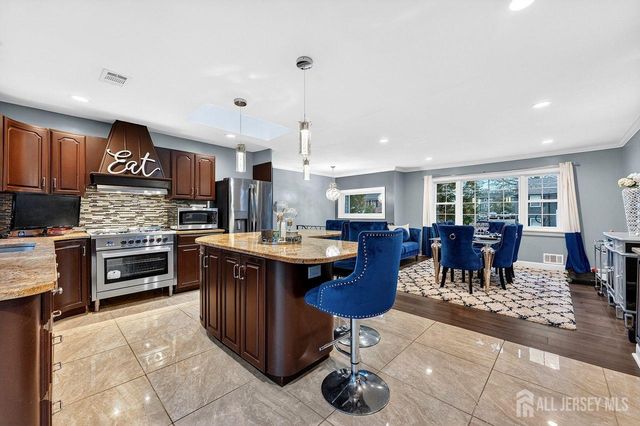 179 Phillips Road, Franklin Twsp, NJ 08873