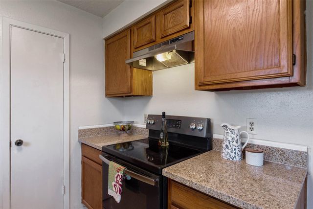 2779 Forest Point Drive, League City, TX 77573