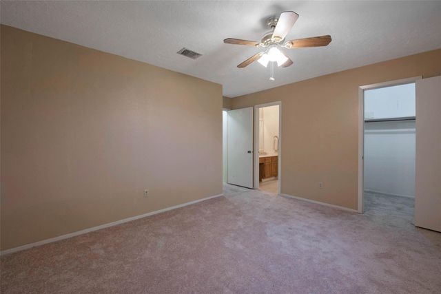 2779 Forest Point Drive, League City, TX 77573