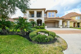 2014 Flower Garden Lane, Houston, TX 77077