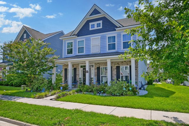 105 Trumpet Vine Drive, Summerville, SC 29483