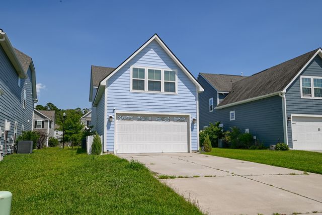105 Trumpet Vine Drive, Summerville, SC 29483