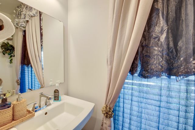 105 Trumpet Vine Drive, Summerville, SC 29483