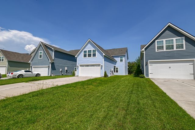 105 Trumpet Vine Drive, Summerville, SC 29483