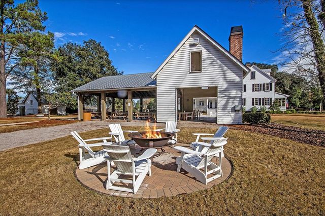 105 Trumpet Vine Drive, Summerville, SC 29483