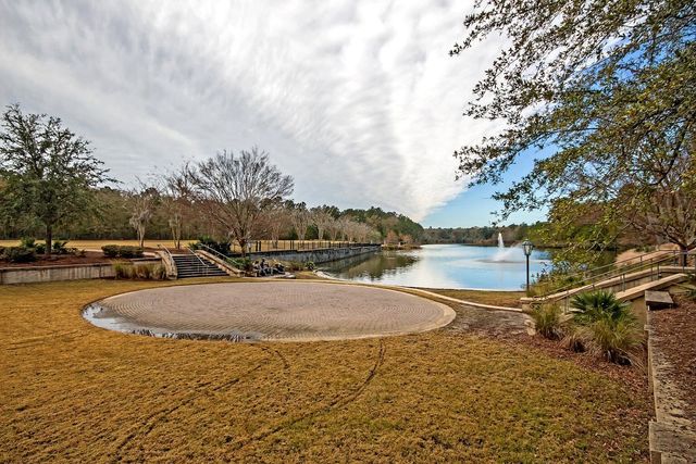 105 Trumpet Vine Drive, Summerville, SC 29483