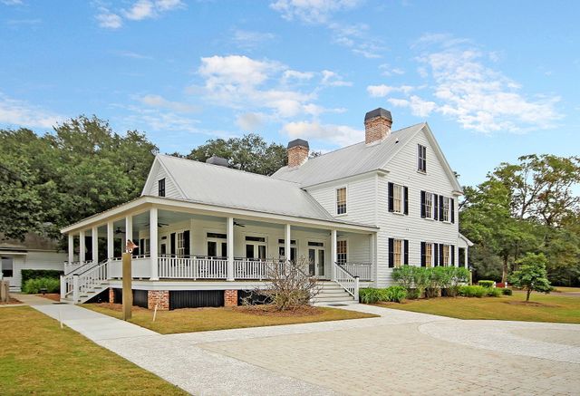 105 Trumpet Vine Drive, Summerville, SC 29483