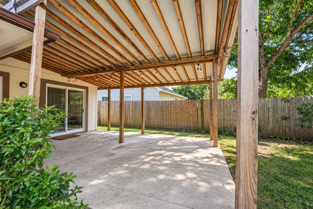 10453 Aldine Westfield Road, Houston, TX 77093