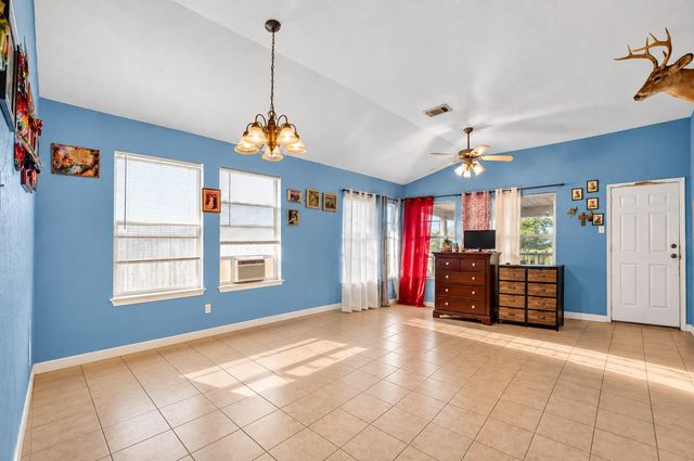 10453 Aldine Westfield Road, Houston, TX 77093
