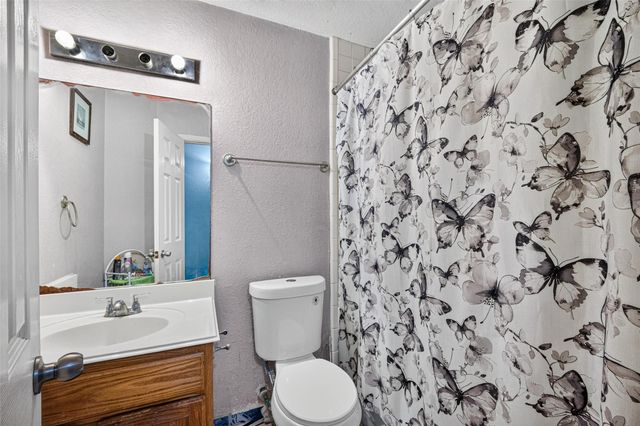 10453 Aldine Westfield Road, Houston, TX 77093