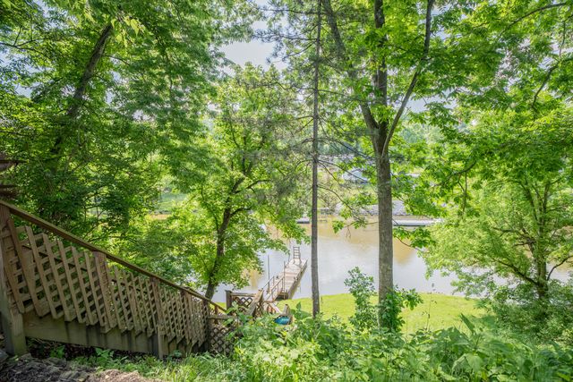 1145 Hillandale Road, Sanders, KY 41083