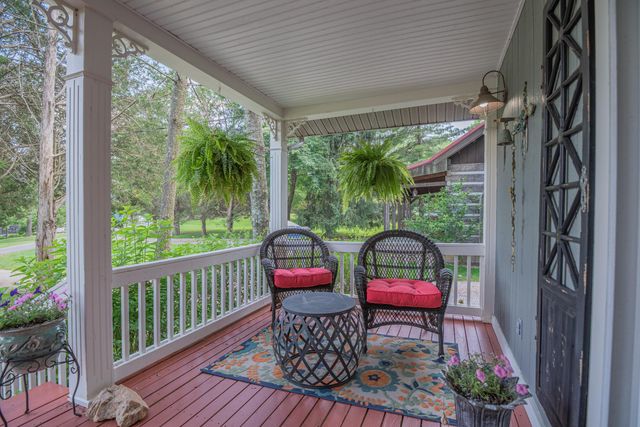 1145 Hillandale Road, Sanders, KY 41083