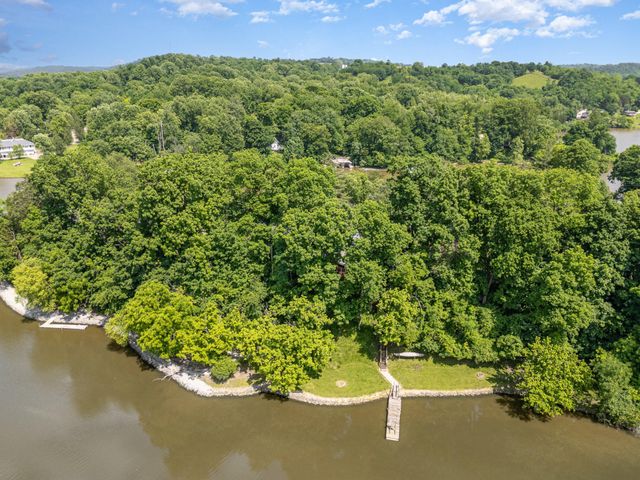 1145 Hillandale Road, Sanders, KY 41083