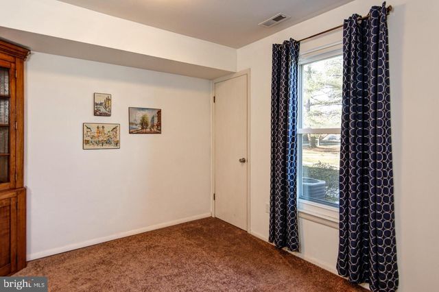 1013 HARBOUR DR, Palmyra, NJ 08065