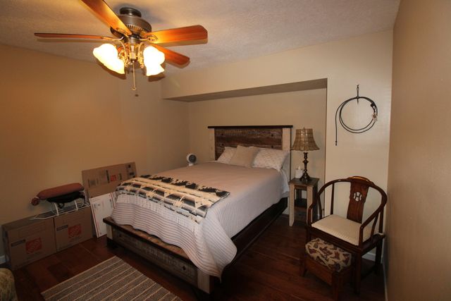 3 Oak Place, Cedar Crest, NM 87008