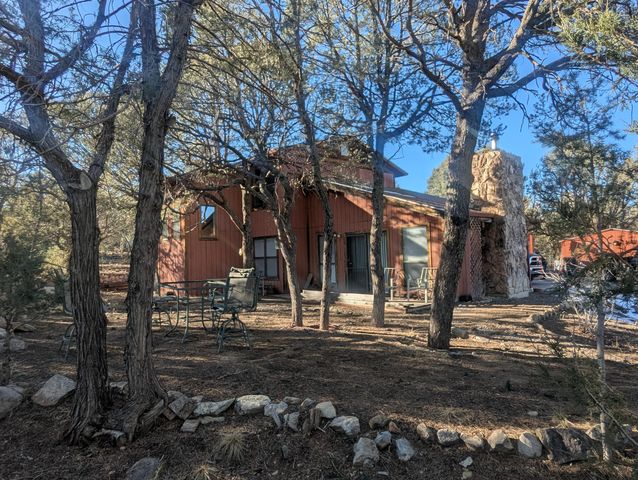 3 Oak Place, Cedar Crest, NM 87008