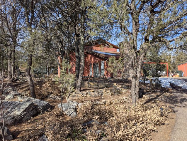 3 Oak Place, Cedar Crest, NM 87008