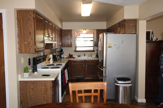 3 Oak Place, Cedar Crest, NM 87008