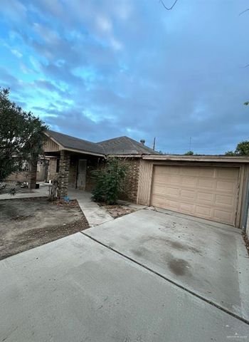 968 Humberto Garza Jr. Street, Roma, TX 78584
