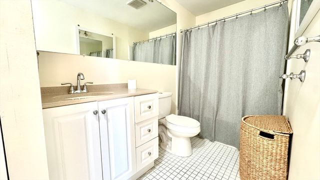 376 Ocean Ave 910, Revere, MA 02151