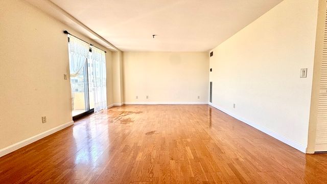 376 Ocean Ave 910, Revere, MA 02151