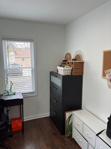 5230 W 51st Street, Chicago, IL 60638