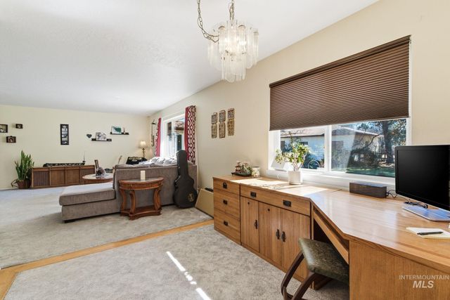 12055 W Mcmillan Rd, Boise, ID 83713