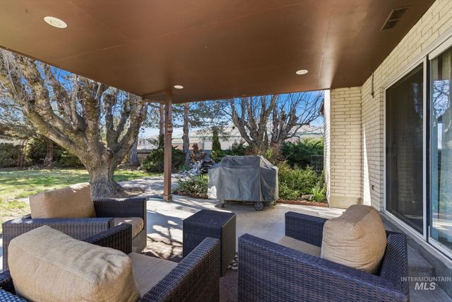 12055 W Mcmillan Rd, Boise, ID 83713