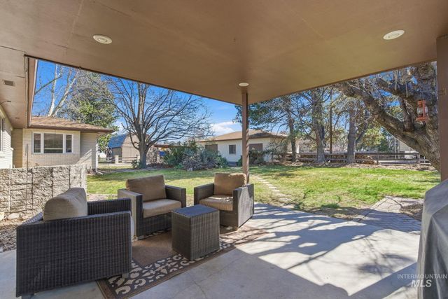 12055 W Mcmillan Rd, Boise, ID 83713