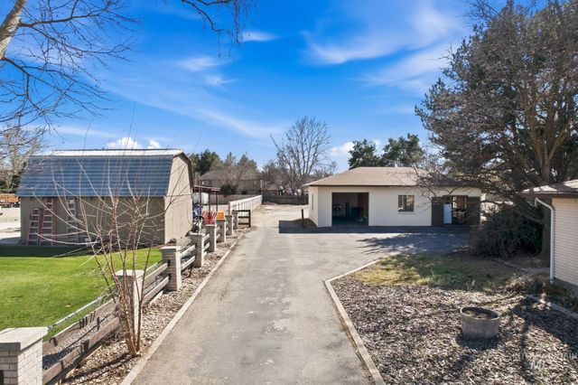 12055 W Mcmillan Rd, Boise, ID 83713