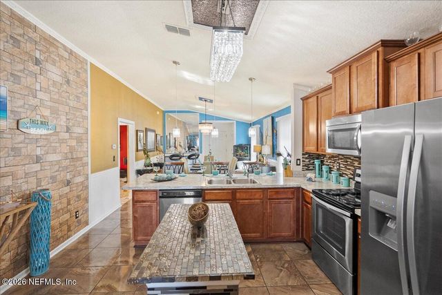 8500 JULIA MARIE Circle, Jacksonville, FL 32210