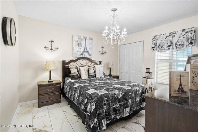 8500 JULIA MARIE Circle, Jacksonville, FL 32210