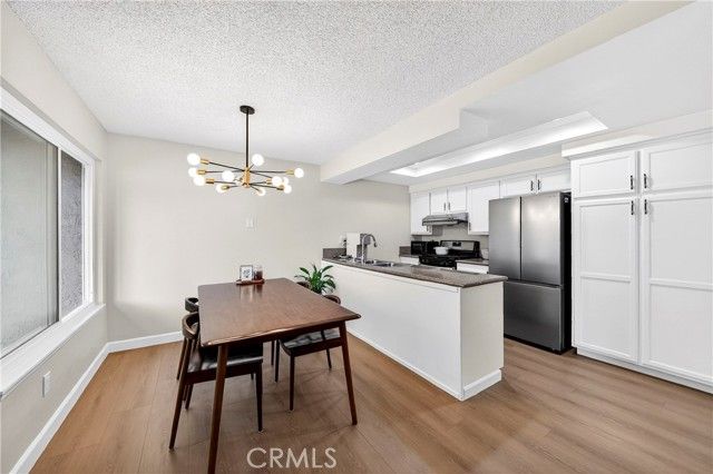 1525 Walnut Leaf 211, Walnut, CA 91789