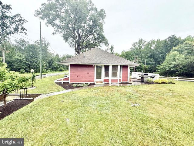 10620 BELMONT BLVD, Lorton, VA 22079